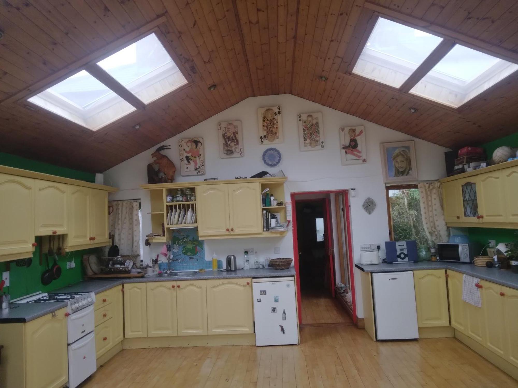 Red Brick Victorian House Next To Croke Park Stadium Dublin Extérieur photo